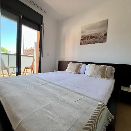 Con Piscina A Pasos Del Mar 료렛 드 마르