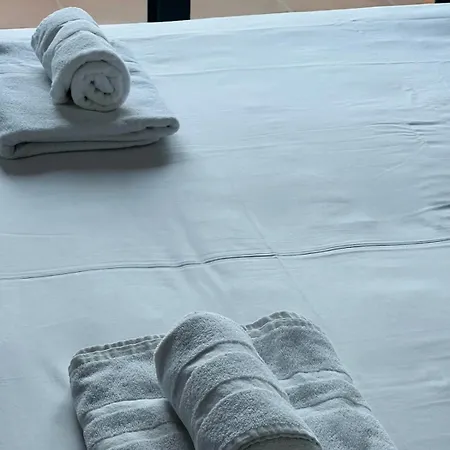 Con Piscina A Pasos Del Mar 아파트 *