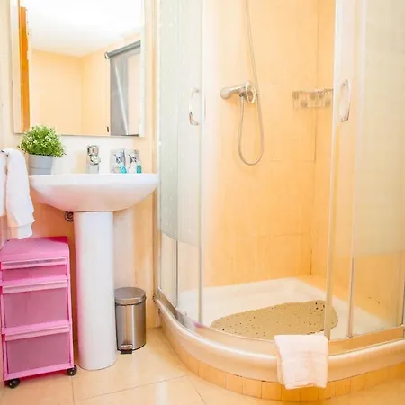 Apartmán Con Piscina A Pasos Del Mar *